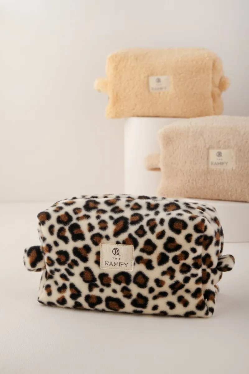 Plush Makeup Bag, Large 2 — picture 6