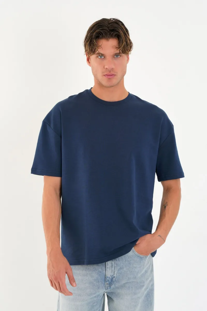 100% Cotton Unisex Oversized Crew Neck Plain T-Shirt — picture 5