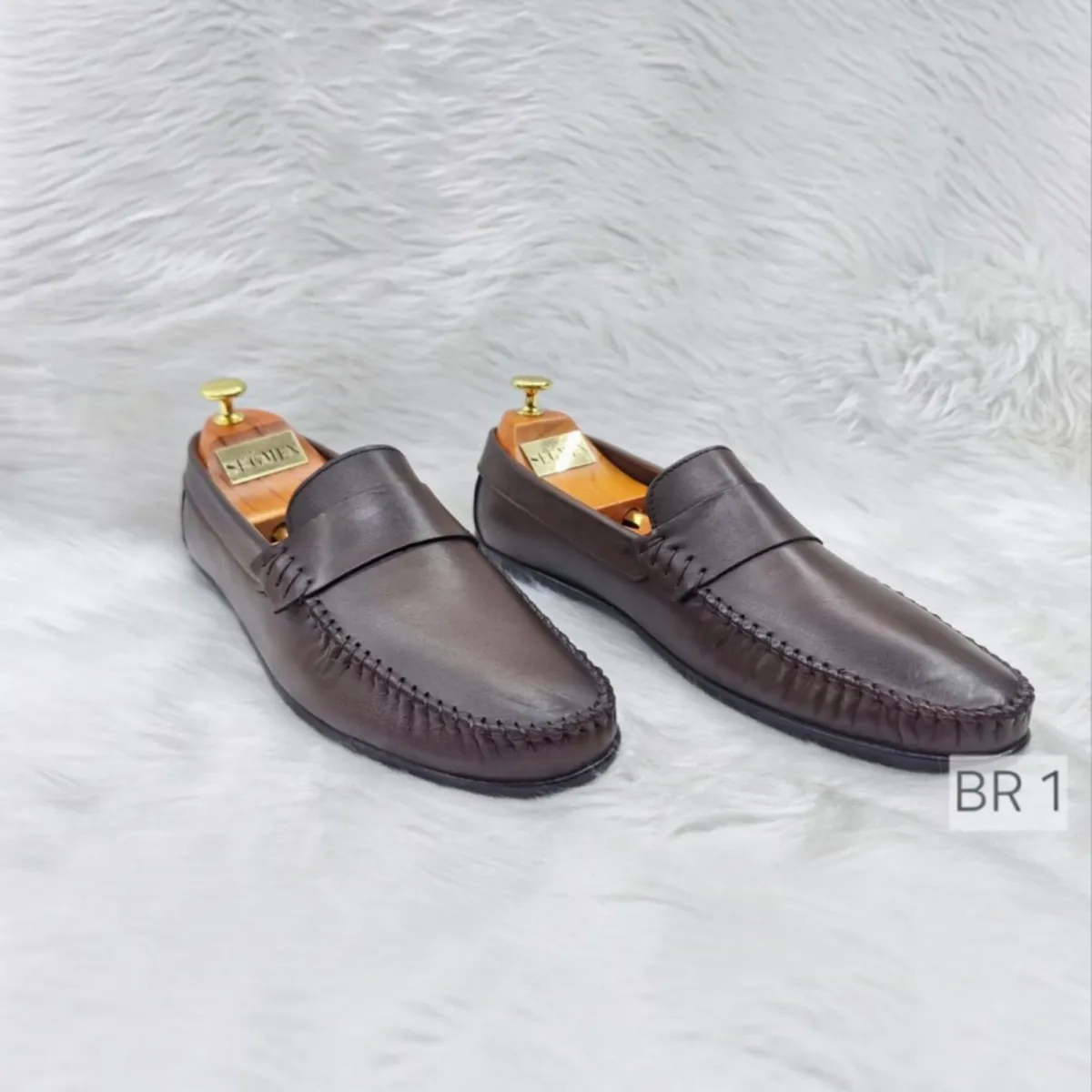 Mens Leather Shoes  — picture 3