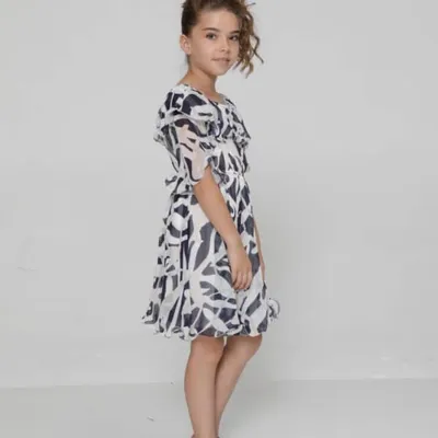 girl nice dress  